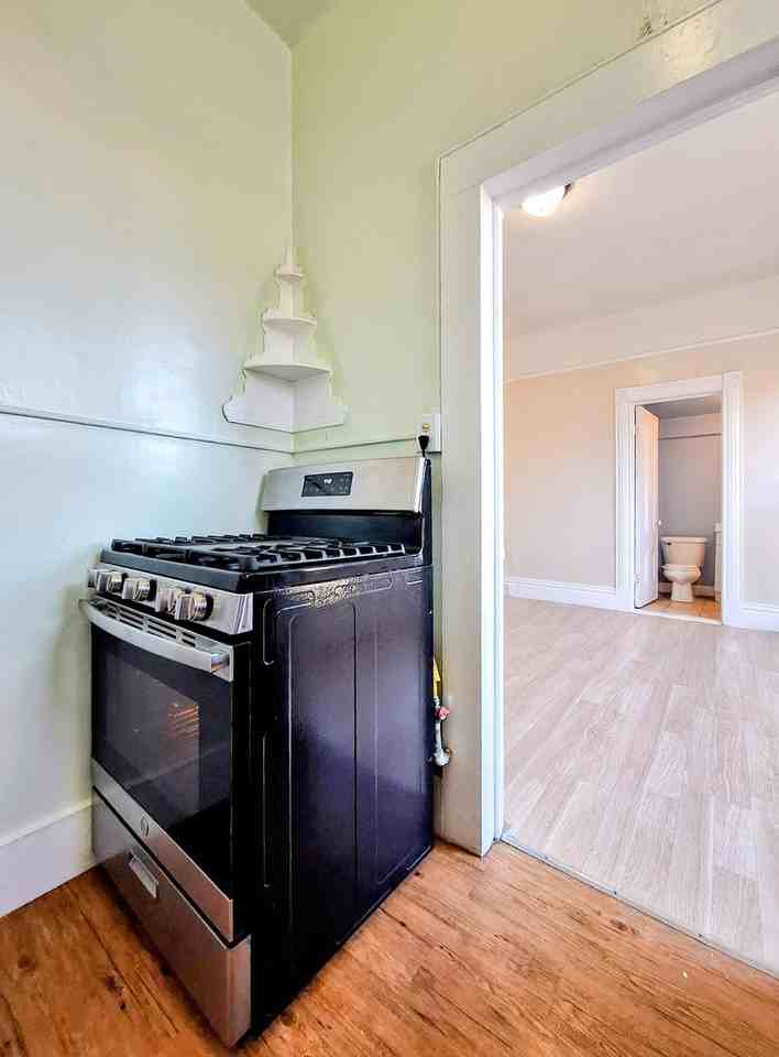 30 S 8th St #7 - Photo 4 of 14