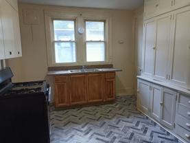 1975 W Melvina St - Photo 1 of 1