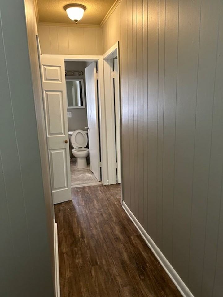 301 Robert St. Apartments - Photo 5 of 13