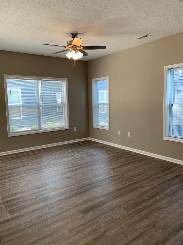 6708 Old Trail Rd - Photo 2 of 5