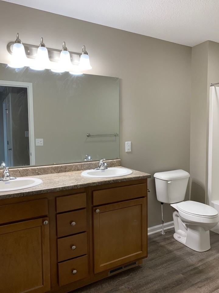 6708 Old Trail Rd - Photo 3 of 5