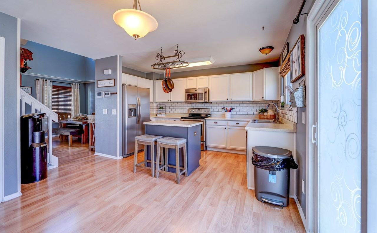 7164 Bonnie Brae Ln - Photo 7 of 37