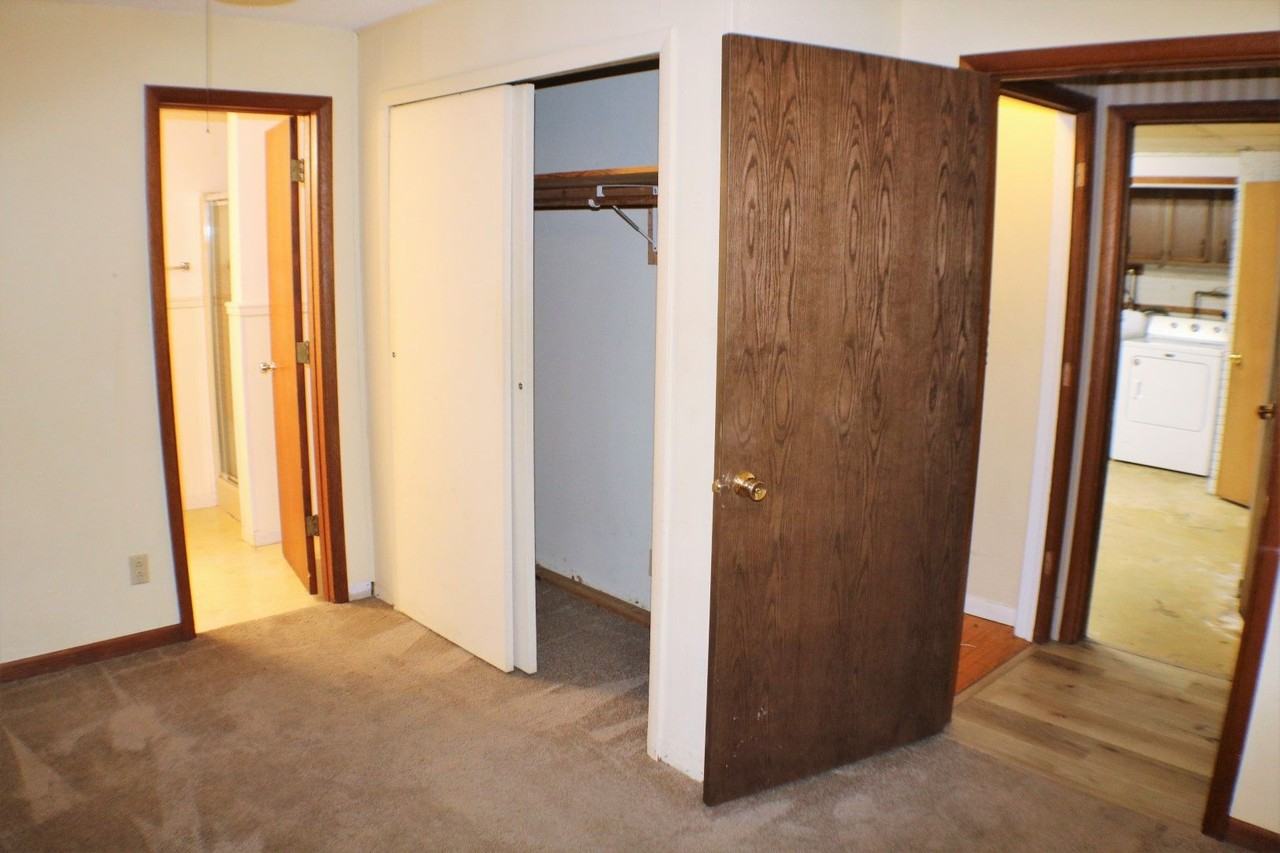 2002 Rochester Ave - Photo 7 of 50