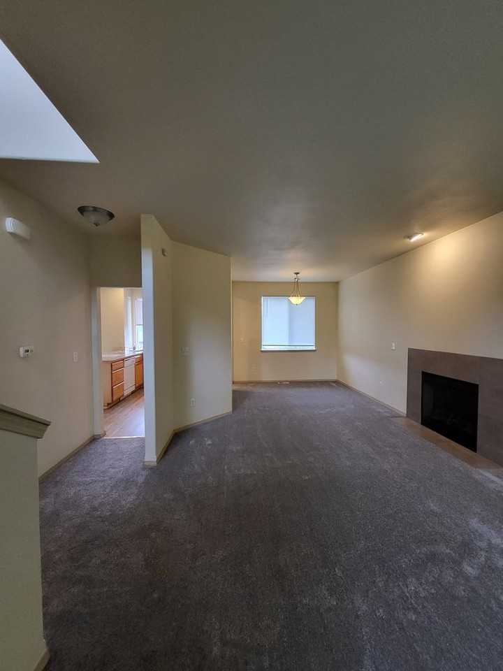 234 Mitchell Ln Ne - Photo 3 of 28