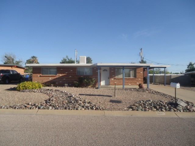 1301 Cushman Dr - Photo 3 of 39