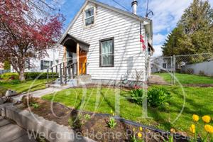 featured image of 132 Malcolm St