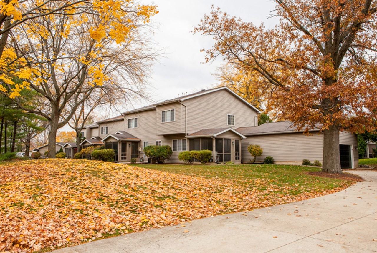 Eagle Landing Apartment Homes - Photo 2 of 37