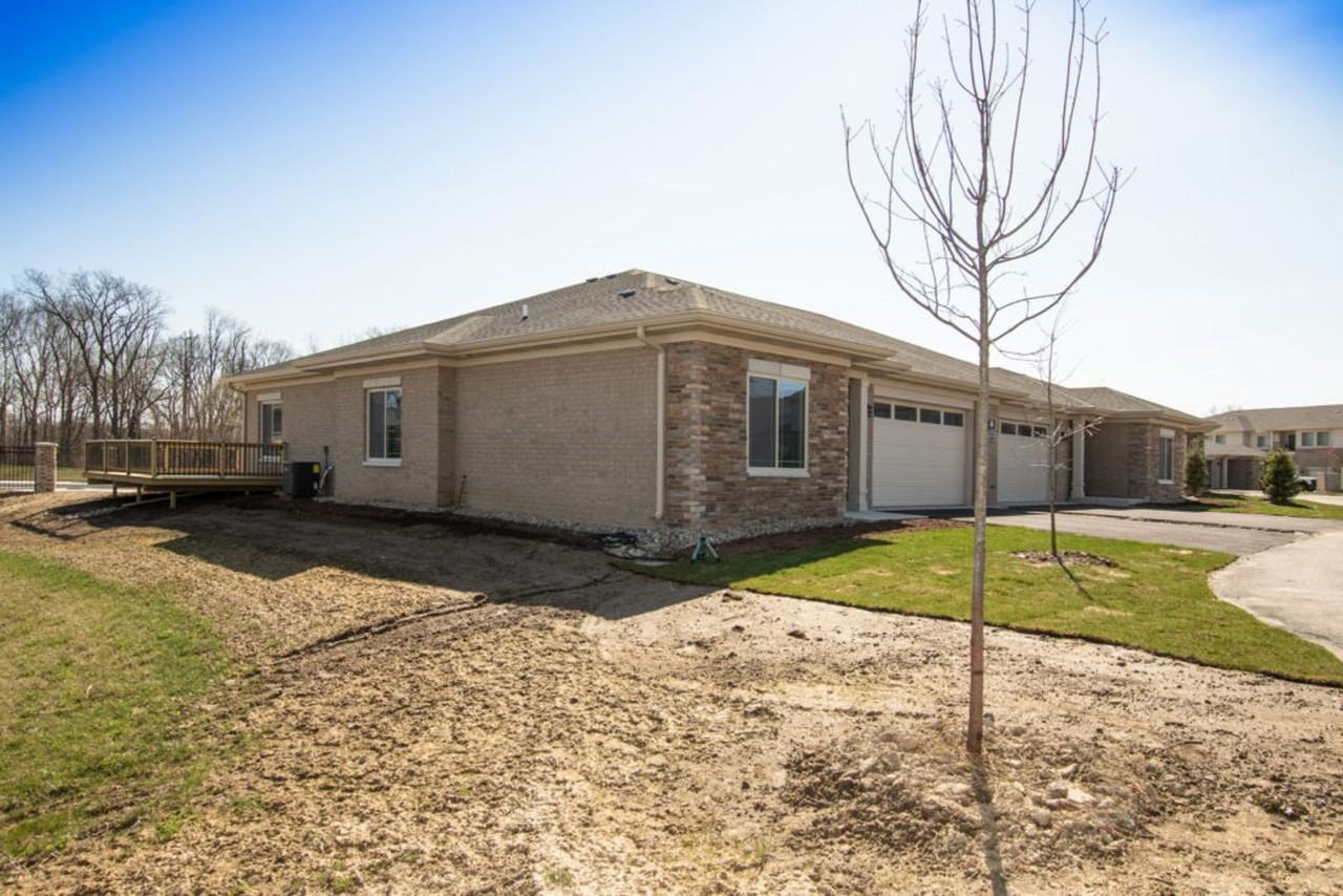 Eagle Crossing Luxury Apartment Homes - Photo 3 of 50