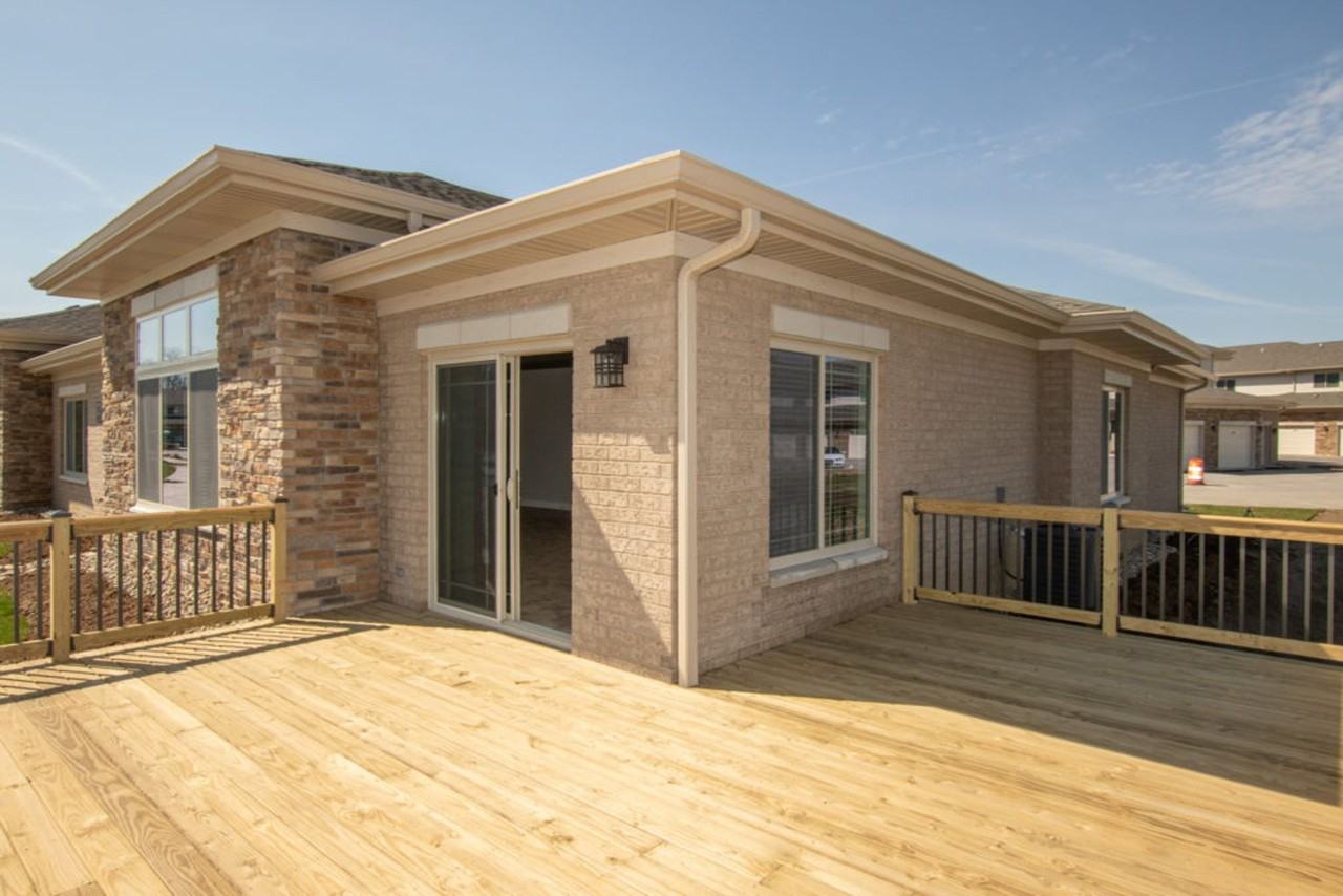 Eagle Crossing Luxury Apartment Homes - Photo 6 of 50