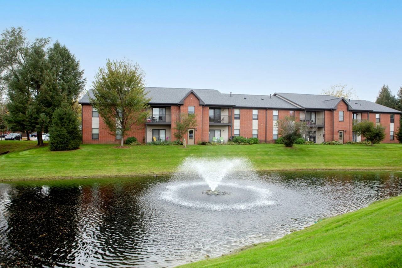 Reflections Apartment Homes - Photo 7 of 38