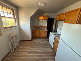 featured image of 729 W Cedar St