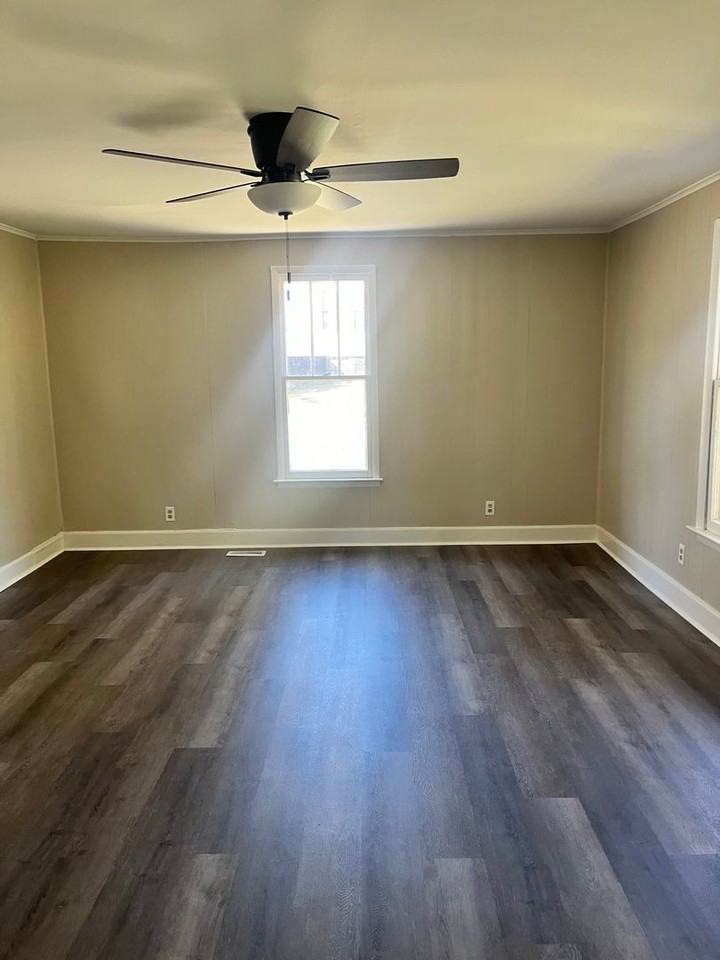 400 Cumberland Ave - Photo 3 of 7