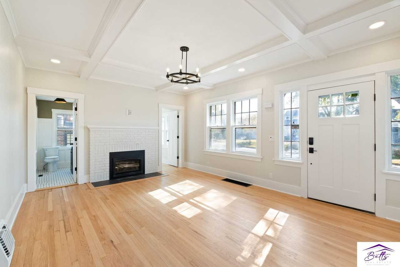 5708 Marcy St - Photo 3 of 25