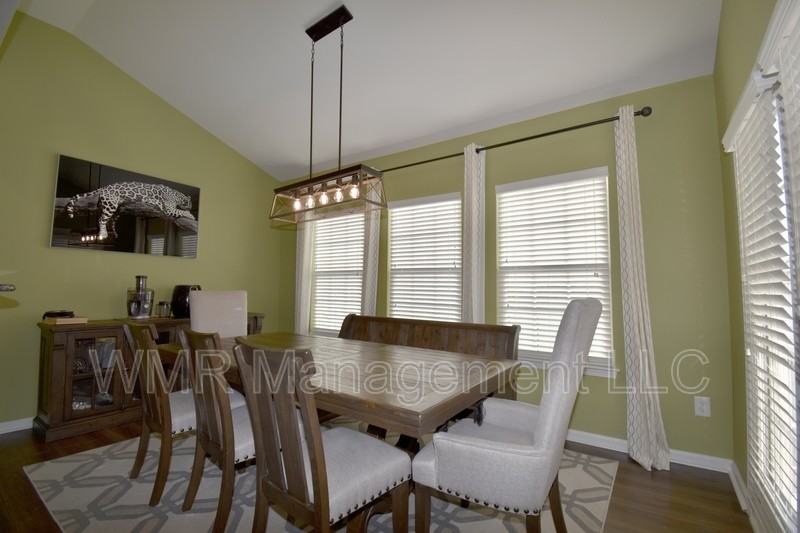 1708 Mill Creek Ln Sw - Photo 3 of 21