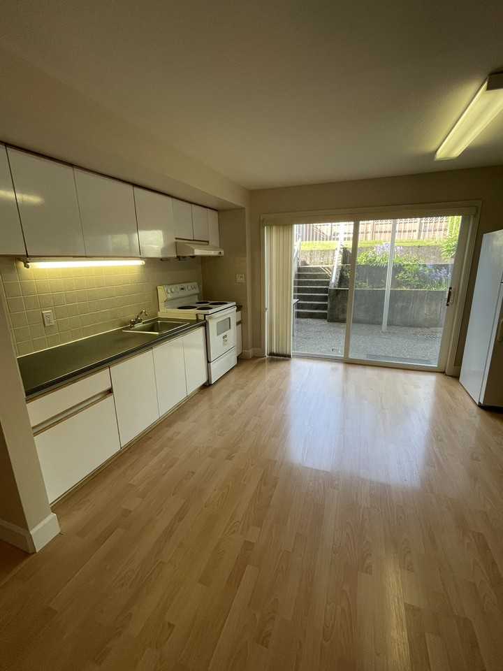 1083 West 58th Avenue - Photo 3 of 17