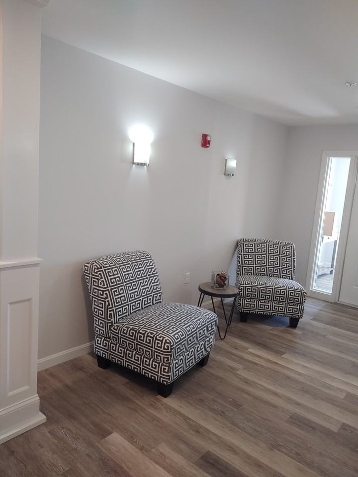 7 Sherman Cir #308 - Photo 2 of 13