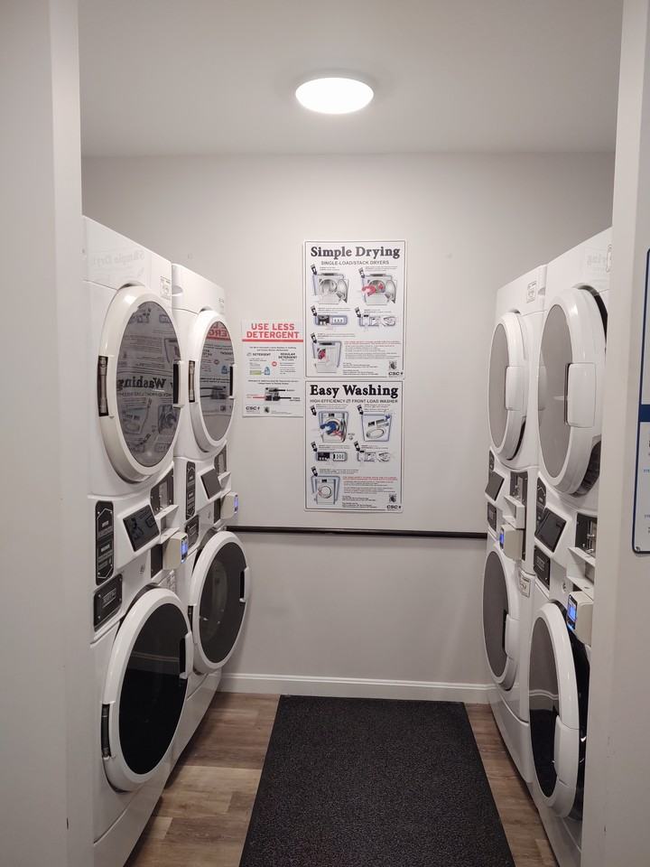 7 Sherman Cir #308 - Photo 3 of 13