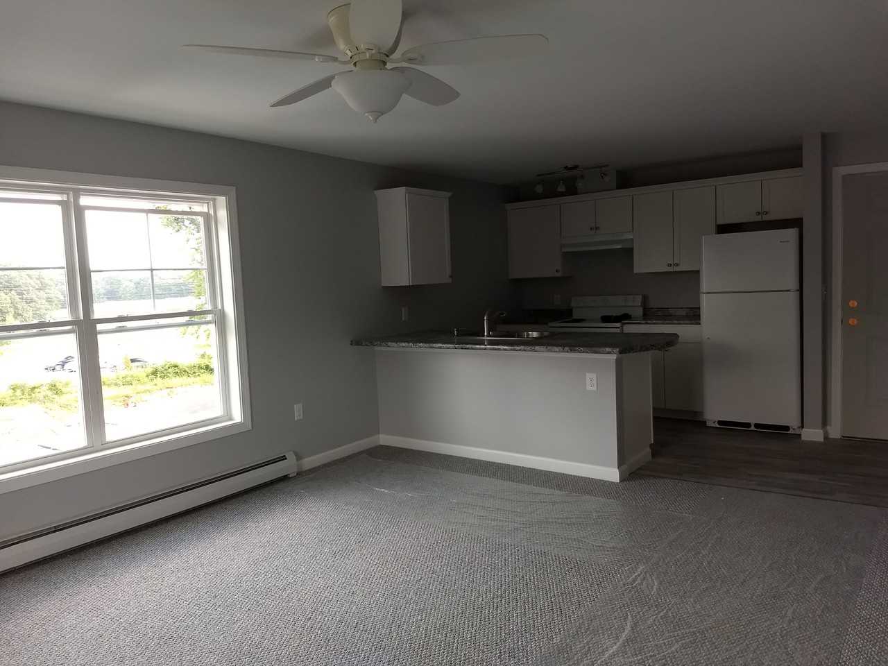 7 Sherman Cir #308 - Photo 5 of 13