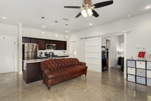1413 N Oakland Ave #101 - Photo 1 of 1