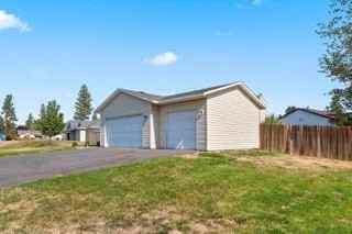 725 S Pineview Dr #NA - Photo 2 of 19