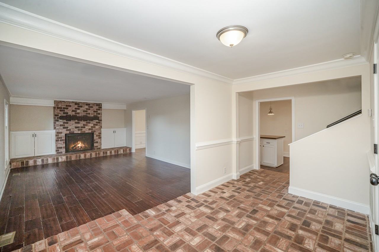 132 Oak Trl #NA - Photo 3 of 19