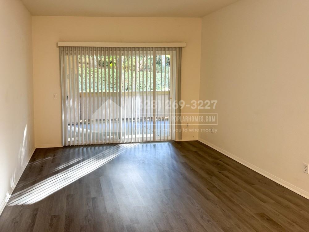 44718 Adam Ln - Photo 3 of 19