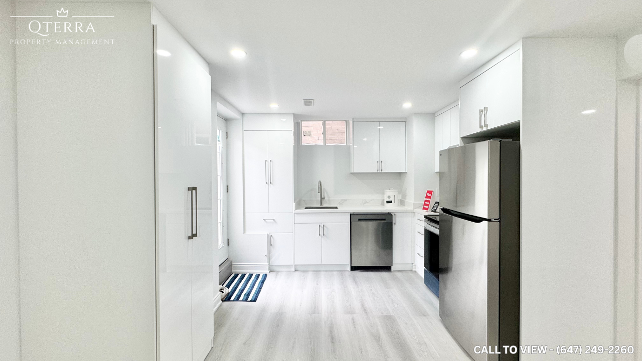 2-207 Wesmina Ave, Whitchurch-Stouffville, Ontario L4A 5A2 - Photo 2 of 10