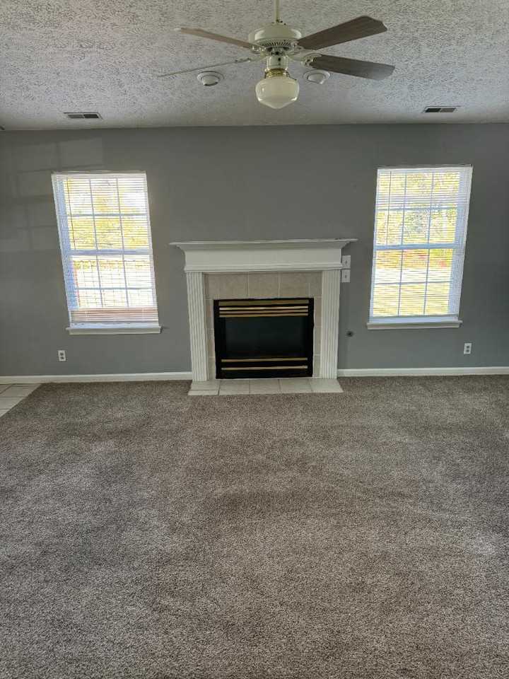 1908 Starks Cir - Photo 3 of 12