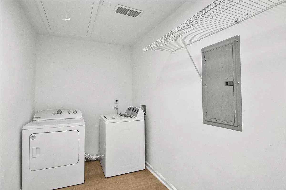 961 Fair St Sw - Photo 5 of 24