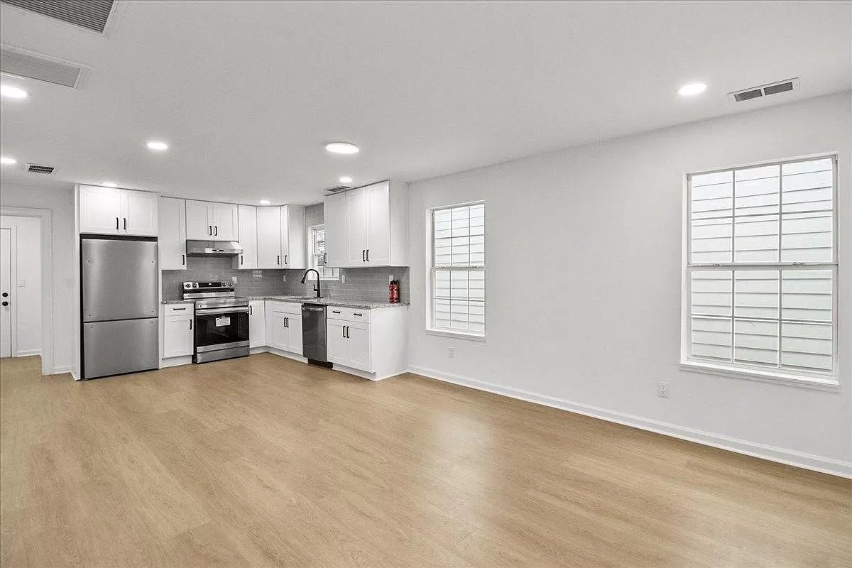 961 Fair St Sw - Photo 7 of 24