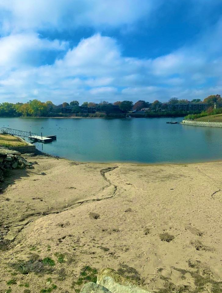 519 W. 27th St. South - Photo 3 of 50