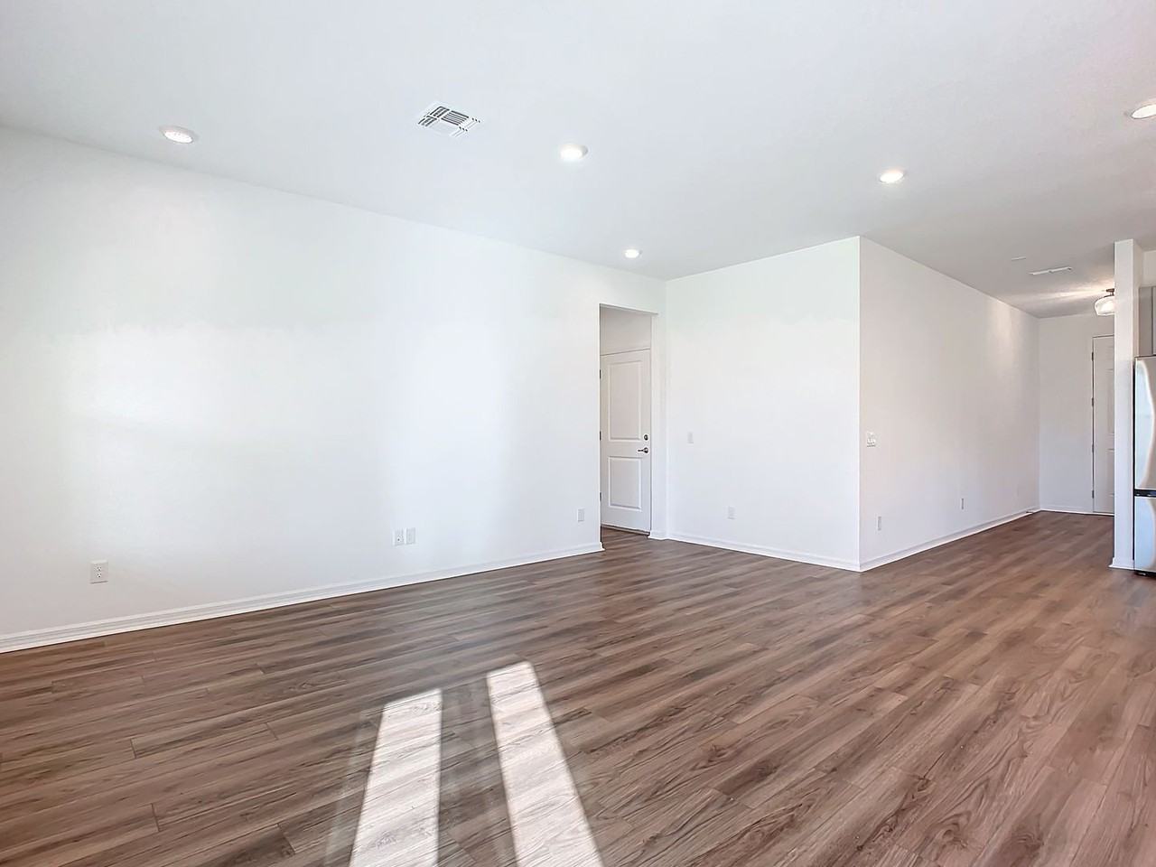 1469 Arbor Hill Dr - Photo 3 of 50