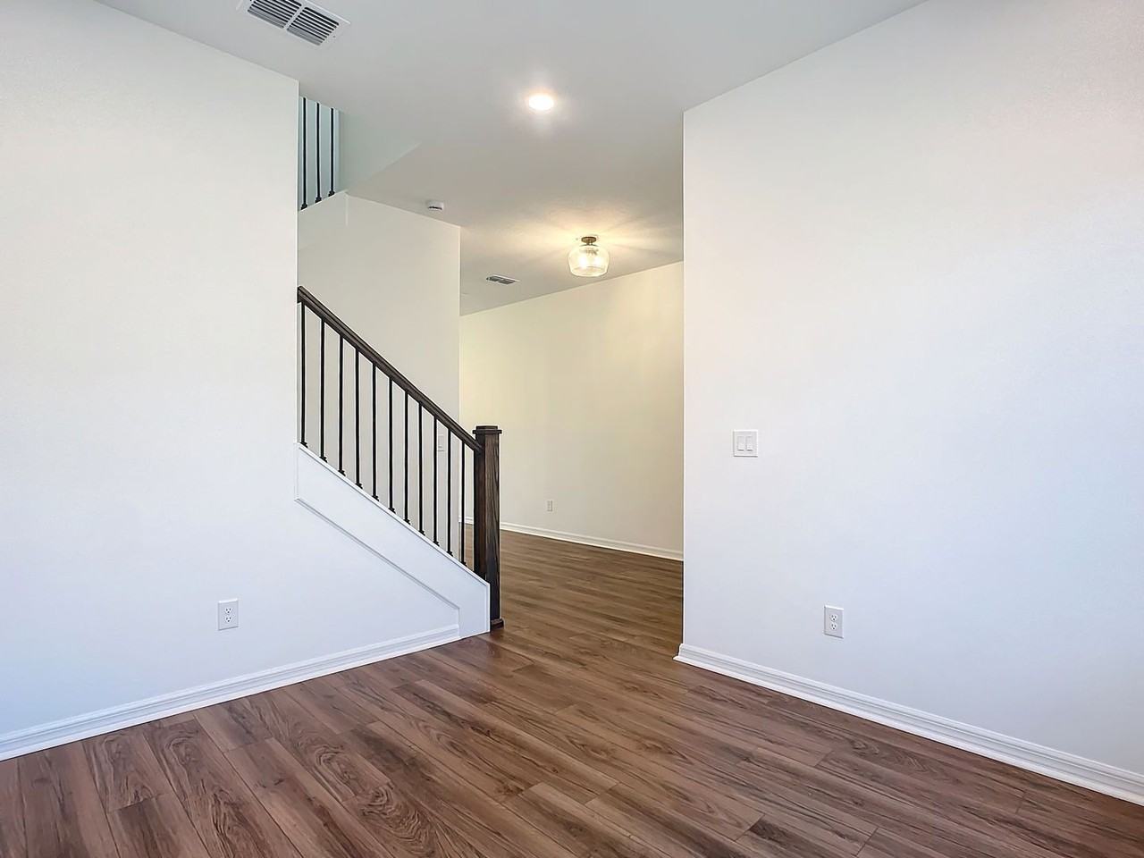 1469 Arbor Hill Dr - Photo 7 of 50