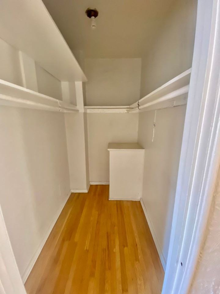 Serpentine Apartments - Photo 5 of 13