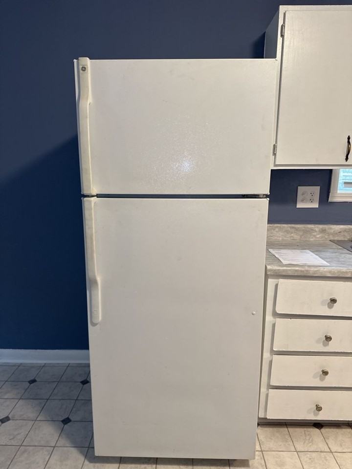 2516 Kensington Dr E - Photo 4 of 13