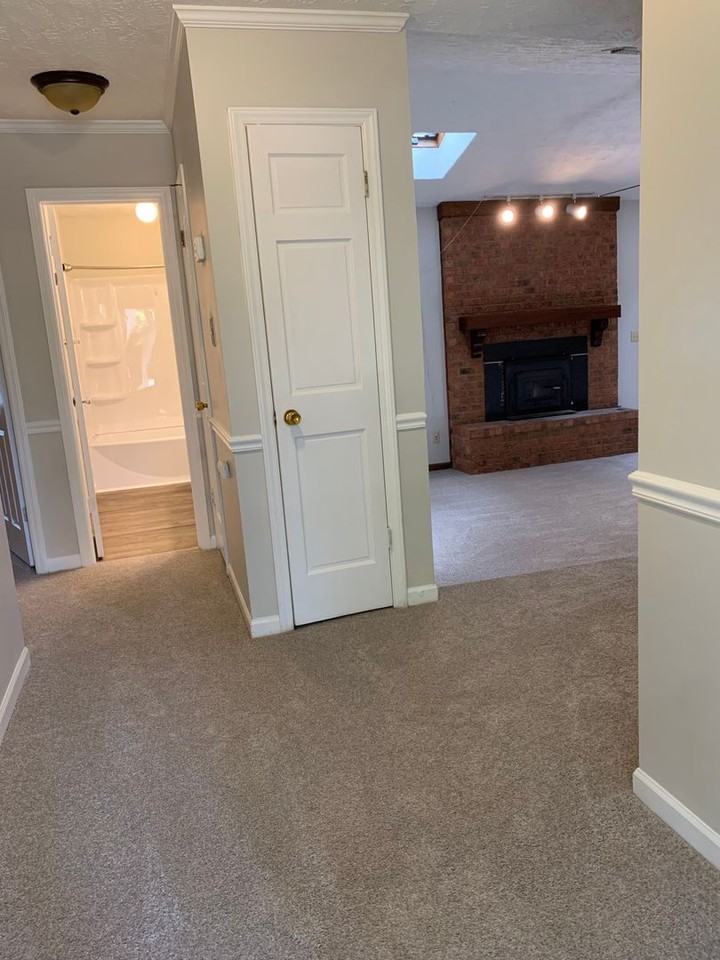 5805 Tuckertown Ln - Photo 3 of 21