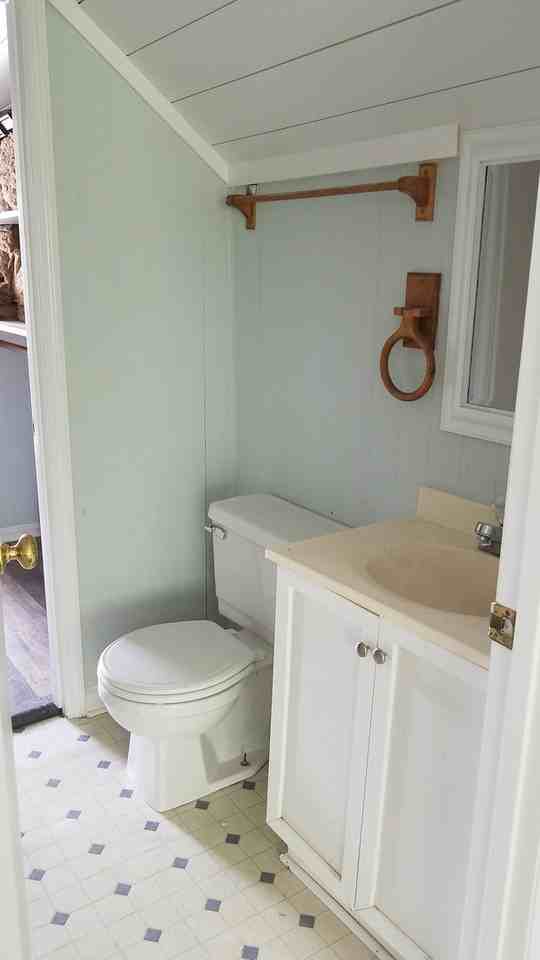 1201 Petigru Dr - Photo 3 of 22