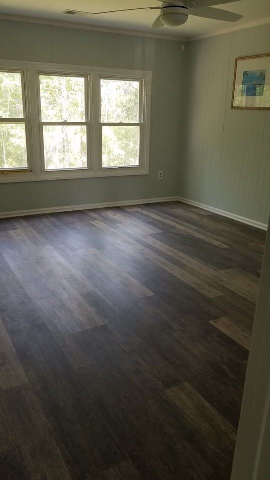 1201 Petigru Dr - Photo 4 of 22