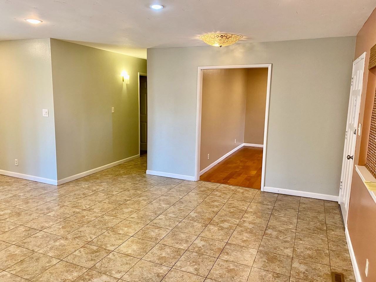 6515 N Orchard St - Photo 6 of 20