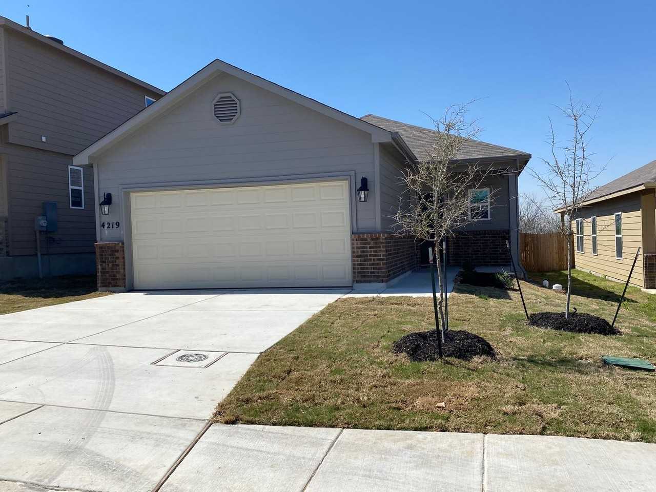 4219 Asher Aly - Photo 4 of 24