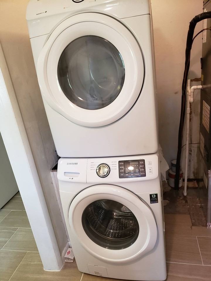 1433 Lakeside Rd - Photo 7 of 18