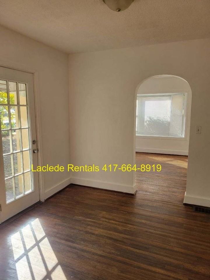 794 Washington Ct - Photo 3 of 10