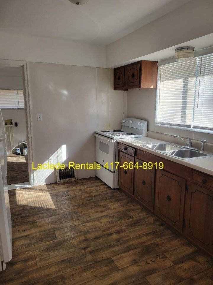 794 Washington Ct - Photo 4 of 10
