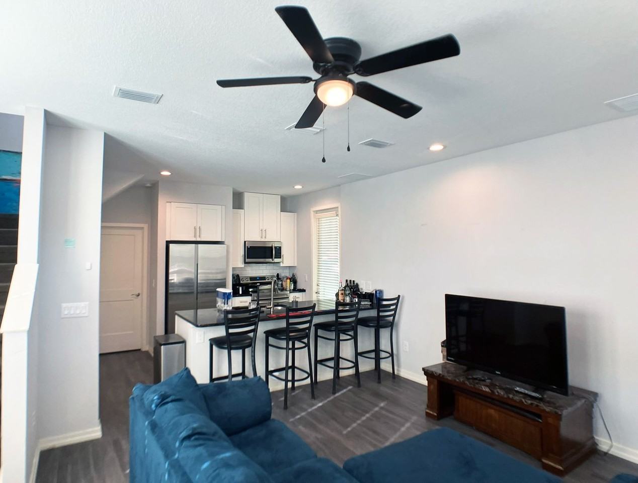 873 Sw 5th Ter - Photo 6 of 32
