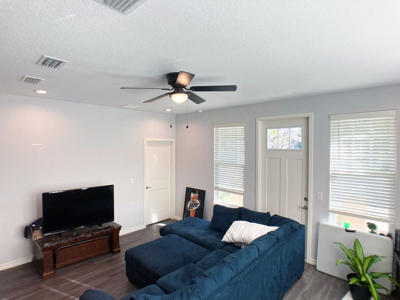 873 Sw 5th Ter - Photo 7 of 32