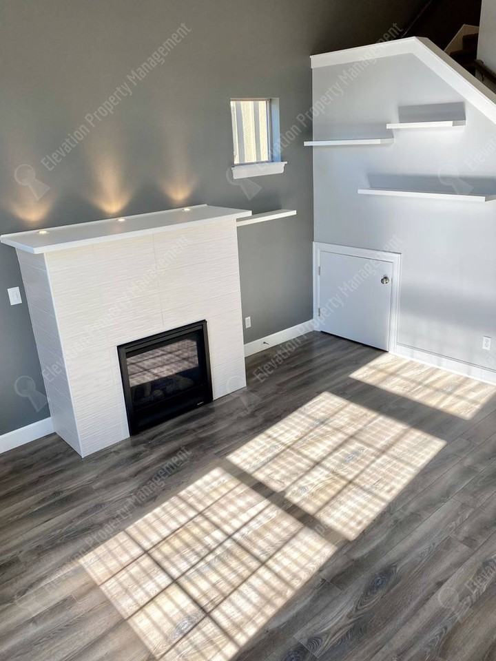 20544 Gloucester Ln - Photo 4 of 22