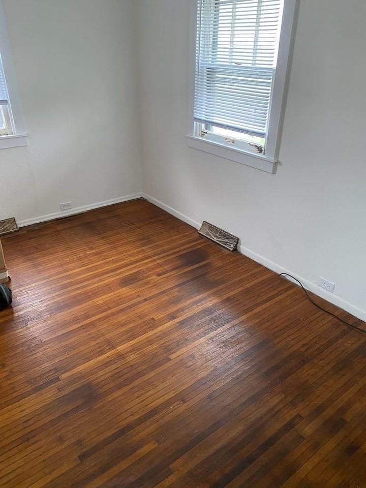 1091 Windermire St - Photo 7 of 13