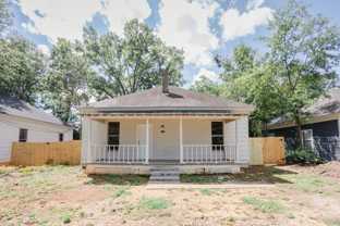 1018 W Broad St - Photo 1 of 1