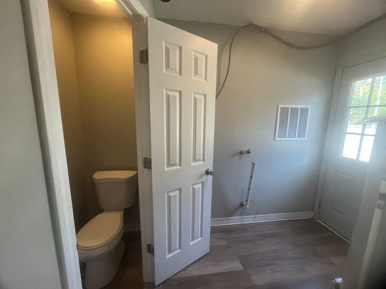 601-605 Abbe Rd - Photo 5 of 7