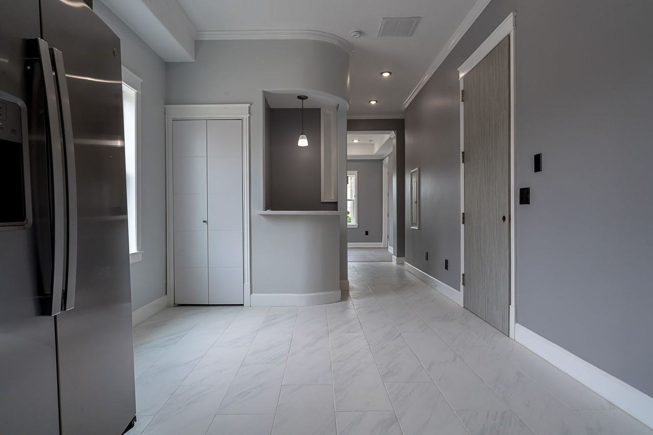 1801 Rosenberg - Photo 7 of 50
